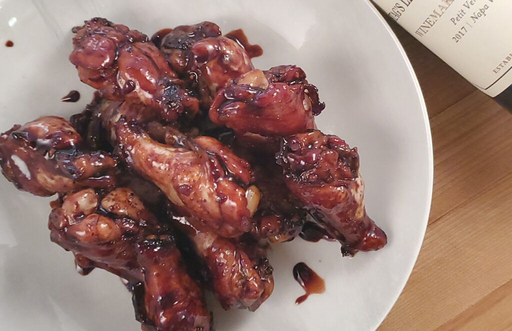 Red wine glazed chicken wings